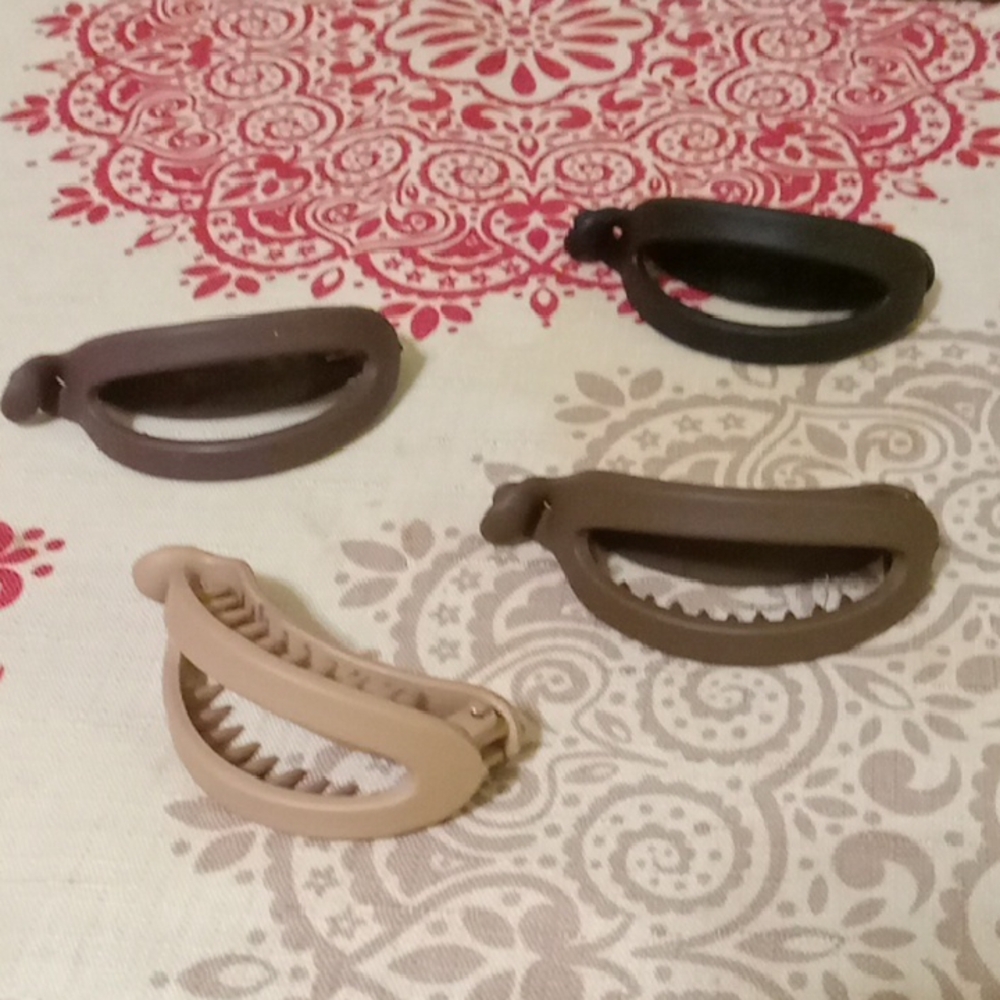 Set of Four Hair Clips in Neutral Tones